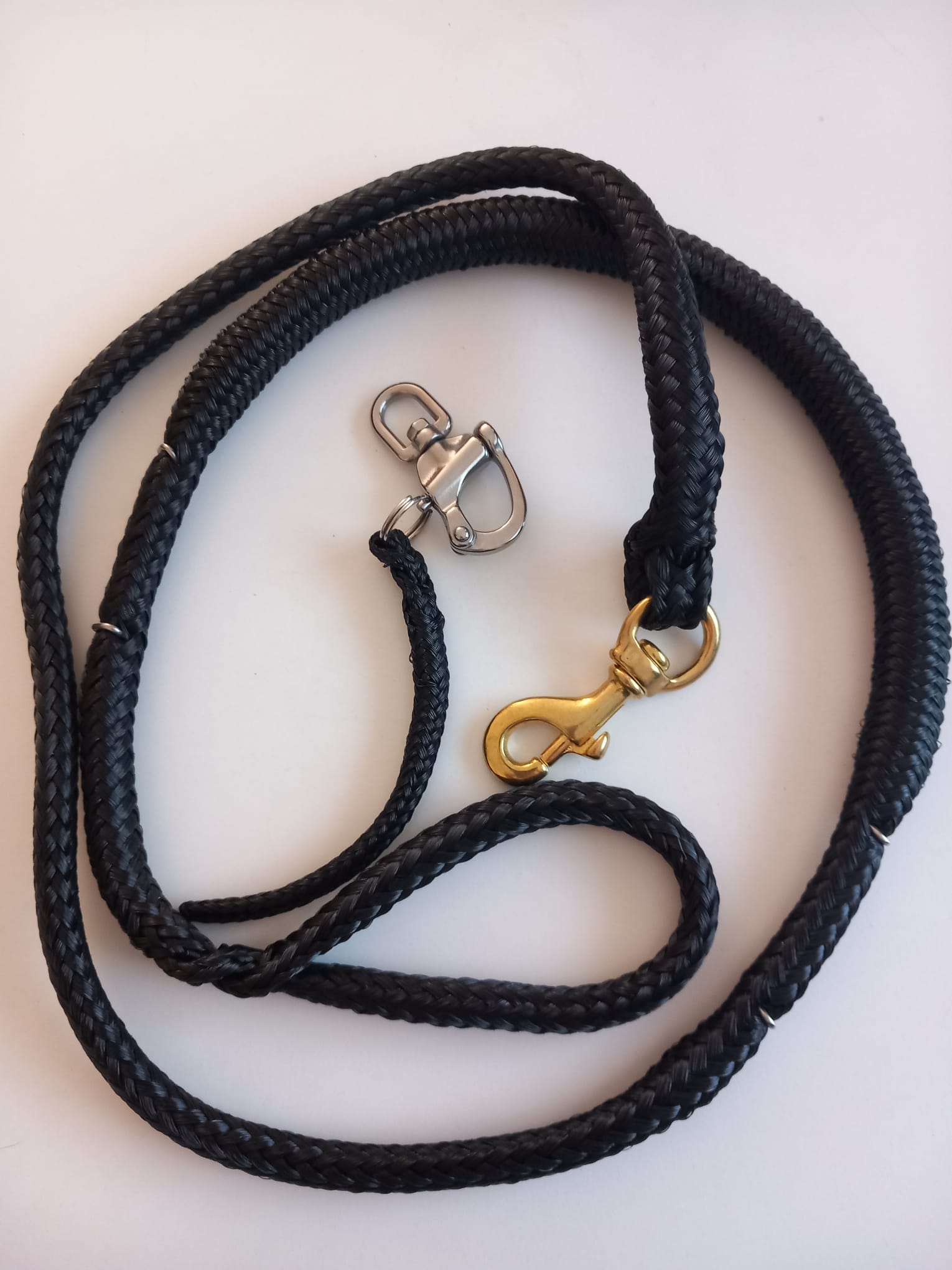 Joggingleine mit Ruckdämpfer und Sicherheitskarabiner